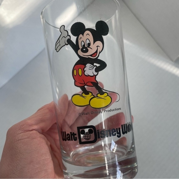 Walt Disney World  Productions Vintage Glass Mickey Mouse With Original Tag - Picture 6 of 6